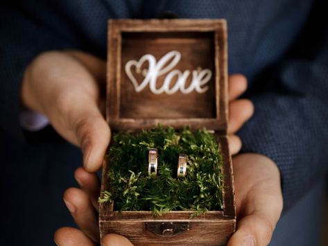 Keep your wedding bands safe and sound on the big day with a wooden ring box that reflects your laid-back style. Unique Engagement Ring Box, Ring Bearer Box Rustic, Wedding Ring Bearer Boxes, Personalized Ring Box, Rustic Wedding Rings, Wood Ring Box, Rustic Rings, Wooden Ring Box, Ring Bearer Box