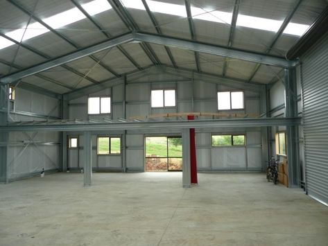 Shed Mezzanine Ideas, Mezzanine Floor Ideas, Farming House, Mezzanine Ideas, Cow Shed, Industrial Sheds, Farm Shed, Hanger Ideas, Steel Barns