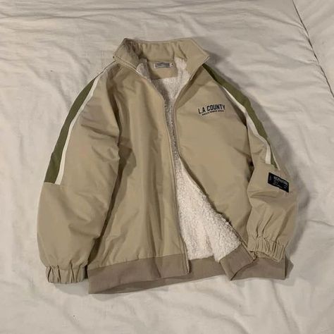 The fabric is good and the soft touch I quite liked its fabric it is small but my fault I always ask for a large size and this time I ordered it just. Wool Jacket Men, Top Korean, Winter Jacket Men, Fall Fits, Padded Coat, Trendy Shorts, Casual Style Outfits, Dream Clothes, Men Winter