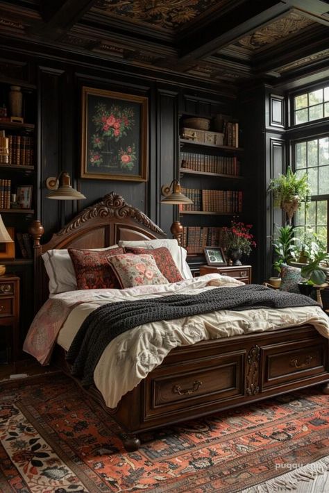 Dark Bedroom Accent Wall, Interior Cottagecore, Academia Aesthetic Bedroom, Apartment Eclectic, Dark Cottagecore Bedroom, Dark Academia Bedroom Ideas, Kitchen Eclectic, Dark Maximalism, Cozy Maximalism