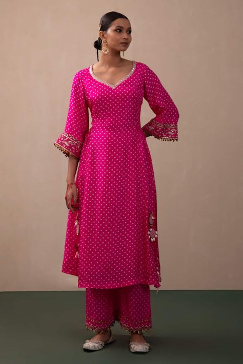 Buy Pink Silk Embroidered Bandhani Pattern And A-line Kurta & Pant Set For Women by Pink City Online at Aza Fashions. Bandhani Co Ord Set, Bandhani Suits Design, Bandhani Dress Pattern, Shaadi Outfits, Bandhani Suit, Bandhani Pattern, Girly Backpacks, Banana Roll, डिजाइनर कपड़े