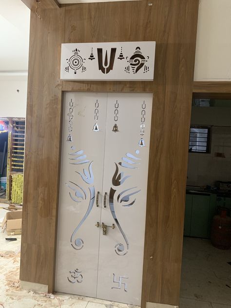 Pooja Room Gate Design, Pooja Room Front Door Design, Temple Design For Home With Door, Mandir Glass Door Design Puja Room, Pooja Room Double Door Design Modern, Pooja Room Glass Door Designs, Puja Room Design Indian, Pooja Door, Pooja Unit