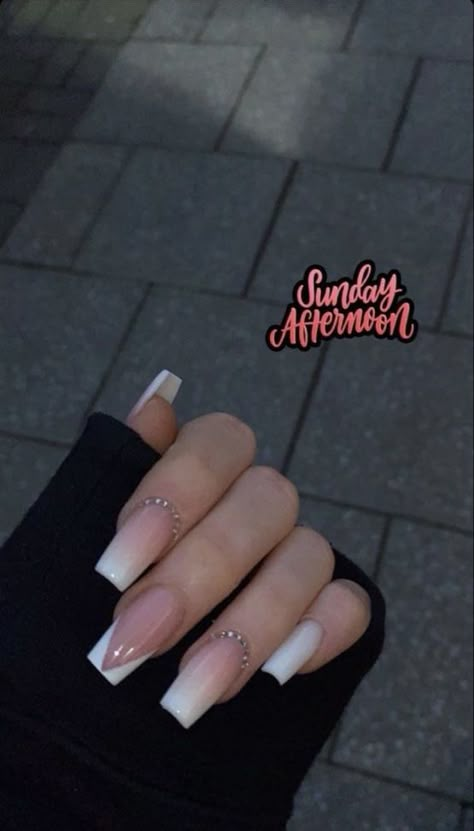 Pink And White Acrylics, Plain Acrylic Nails, Unghie Sfumate, Classy Prom, Plain Nails, Gold Prom, White Prom, Nails Purple, Nails Silver