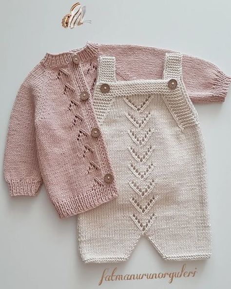 Baby Girls Frock Design, Frock Design Ideas, Baby Frock Designs, Simple Knitting Patterns, Crochet Baby Frock, Newborn Costume, Crochet Baby Projects, Girls Knitted Dress, Simple Knitting