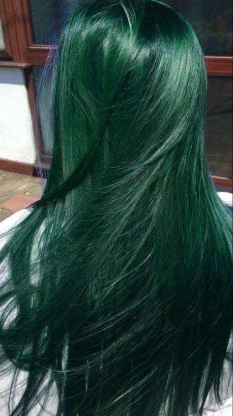 disgust inside out aesthetic pixar green Dark Green Hair Dye, Hair Colour For Green Eyes, Dark Green Hair, Green Hair Dye, Teal Hair, Hair Streaks, Dyed Hair Inspiration, Pretty Hair Color, Hair Colours