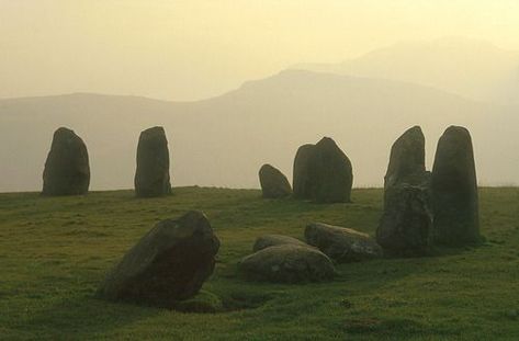 Ancient Academia Aesthetic, Merida Aesthetic, Ancient Aesthetic, John Everett Millais, Standing Stones, Green Field, Ancient Stone, Claire Fraser, Film Disney