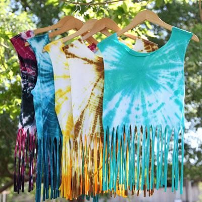 65+ DIY Tie Dye Shirts Patterns with Instructions | Ideas for DIY Tie Dye Shirts Patterns, Tye Dye Patterns, Diy Tie Dye Designs, Tie Dye Patterns Diy, Tie Dye Ideas, Diy Tie Dye Shirts, Tie Dye Party, Dye Patterns, Tie Dye Kit