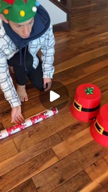 Little bros on Instagram: "Best Christmas game to play at your Christmas party! #family #challenge #party #reels #christmas" Christmas Games To Play, Funny Christmas Games, Fun Christmas Games, Christmas Game, Game To Play, Christmas Games, Best Christmas, Funny Christmas, Christmas Humor