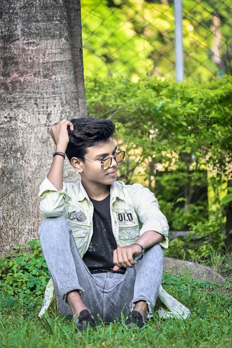 Photography poses for boys #stylishboys #coolboy #dp #stylishdpforboys Boys Photo Poses, Boys Poses Photography, Boys Photoshoot Poses, Pose For Men, Sunglass Photoshoot, Poses For Boys, Best Poses For Boys, Men Fashion Photoshoot, Boys Pic