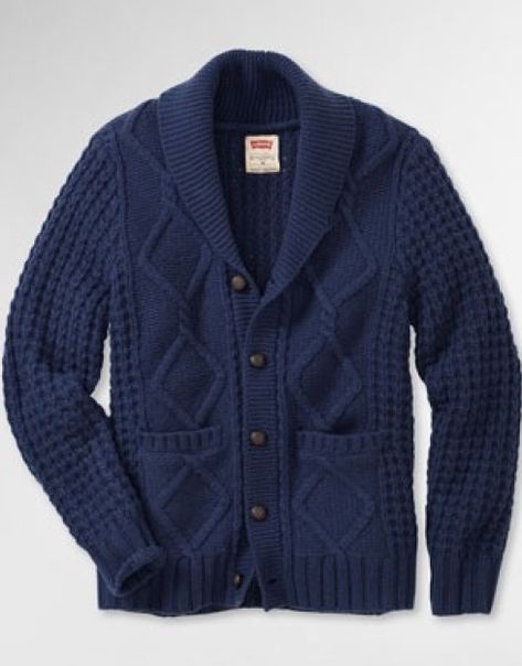 cardigan-col-chale-bleu. Mens Fashion Sweaters, Scottish Fashion, Mens Fashion Classic, Hipster Mens Fashion, Knit Men, Shawl Cardigan, Clothing Photography, Casual Sweaters, Mens Casual Outfits