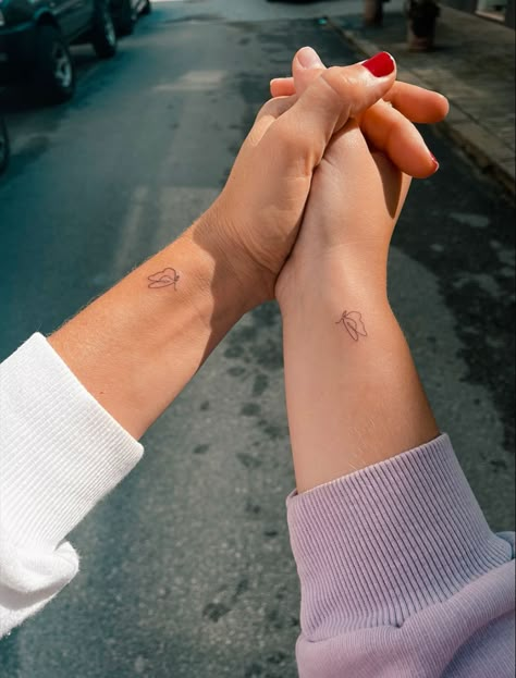 Small Matching Tattoos With Mom, Mini Matching Tattoos Mother Daughters, Tattoo For Motherhood, Tattoo Ideas Female Mom And Daughter, Tattoo With Mom Mother Daughters, Mother Daughter Tattoos Simple, Mother Daughter Sister Tattoos, Dad And Daughters Tattoo Ideas, Mom And 2 Daughter Tattoos