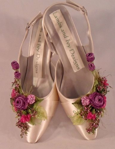 Shoes With Flowers, Fairy Shoes, Boho Shoes, Flower Shoes, Bridal Heels, Pink Bridal, Wedding Boho, Floral Shoes, Decorated Shoes