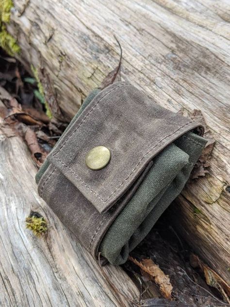 Rugged Brown and Green Waxed Canvas Foraging Pouch Bag | Etsy 2nd Brain, Foraging Pouch, Foraging Bag, Tactical Pouches, Wall Tent, Hip Pouch, Tent Stove, Bushcraft Gear, Kids Sleeping Bags