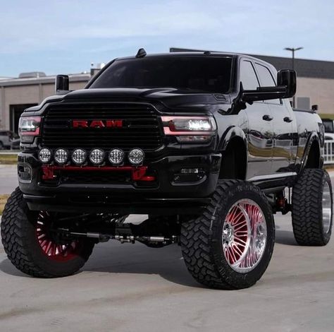 2023 Ram Truck, Dodge Trucks Lifted, Jacked Up Chevy, Dodge Diesel Trucks, Best Pickup Truck, Cummins Trucks, Trucks Lifted Diesel, Black Truck, Trucks Lifted