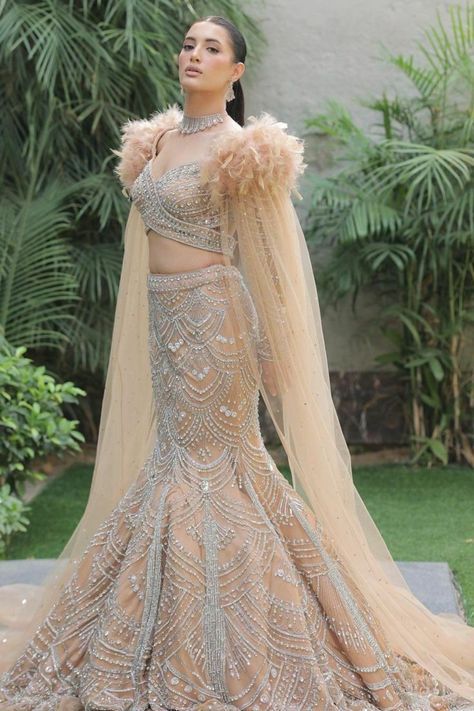 #BEAUTY ,#REALATIONSHIPS #Fashion #Outfits #Summer Outfits #Animals Engagement Dress For Bride, Reception Outfits, Indian Bridesmaid Dresses, Sangeet Outfit, Bridal Lehenga Designs, Reception Outfit, Latest Bridal Lehenga, Wedding Lehenga Designs, Indian Bride Outfits