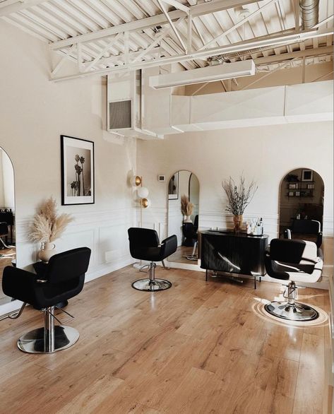 Salon Station Ideas Decor, Hair Salon Inspiration, Simple Salon Interior Design, Garage Hair Salon, Moody Salon, Earthy Salon Decor, Salon Flooring, Salon Backbar, Small Salon Ideas