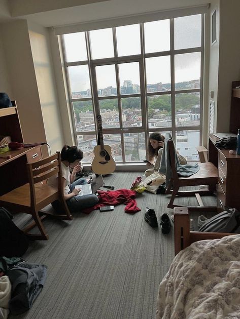 Boarding School Aesthetic Dorms, 3 People Dorm Room, Berklee College Of Music Dorms, Student Dorm Aesthetic, Berklee Aesthetic, Music University Aesthetic, Boarding School Room Aesthetic, Berklee College Of Music Aesthetic, Nyu Dorm Aesthetic