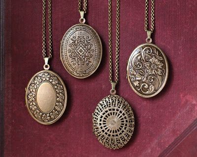 Scented Jewelry, Perfume Locket, Victorian Locket, Engraved Pendant, Natural Perfume, Wedding Gifts For Bridesmaids, Solid Perfume, Floral Tapestry, Dream Jewelry