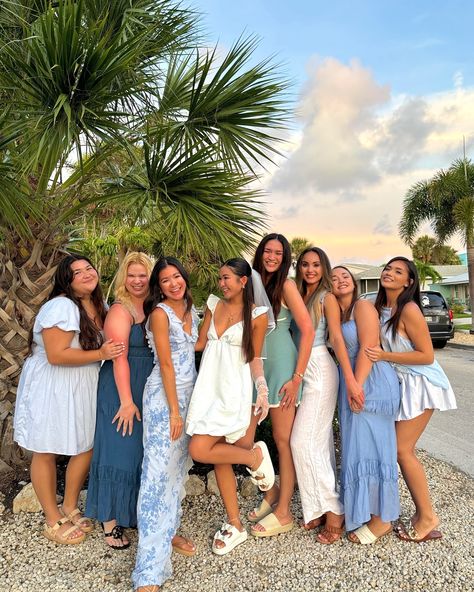 bachelorette weekend 🤍🐬💍 Bahama Bachelorette Party, Naples Florida Bachelorette Party, Bachelorette Party Outfits Group Beach, 30a Florida Bachelorette Party, Bachelorette Mama Mia, Bachelorette Boat Party Outfit, Greece Bachelorette Party, Malibu Bachelorette Party, Bachelorette Beach Outfits