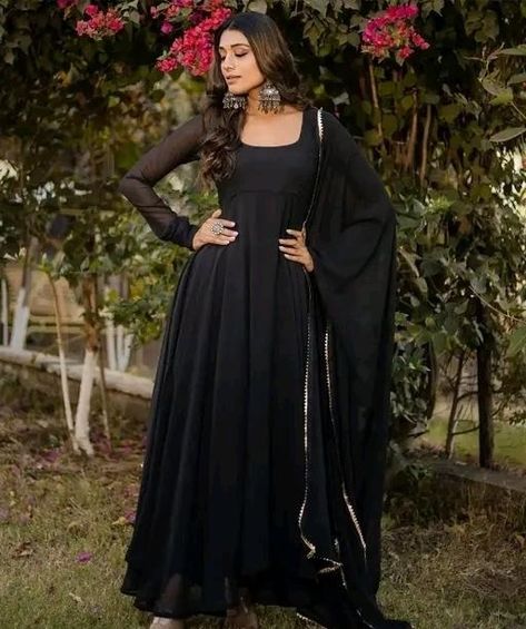 Chats • Instagram Black Suit For Women Indian, Suits For Women Indian Casual, Black Indian Outfit, Black Dress Indian, Suit For Women Indian, Black Anarkali Dress, Black Suit For Women, Black Anarkali Suits, Suits For Women Indian