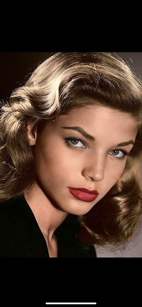 Lauren Bacall Makeup, Old Hollywood Headshots, Glamour Hairstyles Old Hollywood, Kendall Blonde, Classic Hollywood Actresses, Lauren Bacall Hair, Classic Beauty Aesthetic, Tipi Hedren, Old Hollywood Glamour Fashion