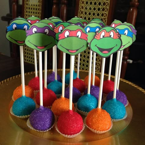 Tmnt Cake Pops, Ninja Turtle Desserts, Turtle Cake Pops, Ninja Turtle Cake Pops, Ninja Turtles Birthday Party Ideas, Cake Pop Ideas, Ninja Turtle Birthday Cake, Ninja Turtles Cake, Ninja Turtle Theme