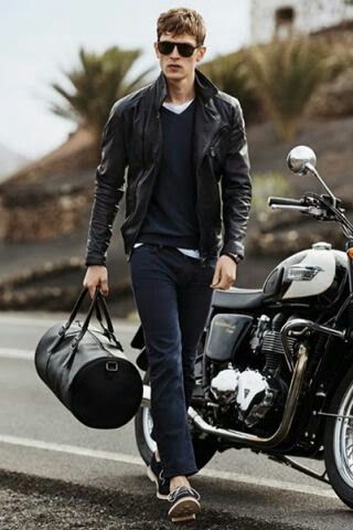 Casual Suede Oxford Shoes, Leather Holdall, Black Leather Biker Jacket, Leather Jacket Outfits, Jackets Men Fashion, Leather Biker Jacket, Biker Style, Fashion For Men, Black Leather Jacket