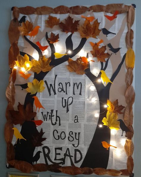 Fall Ela Bulletin Board, Library Thanksgiving Bulletin Boards, Fall Decorations For Library, Thanksgiving Library Decorations, Bulletin Board Ideas November, Fall Library Decor, November Book Displays, November Library Bulletin Boards, Fall Library Programs