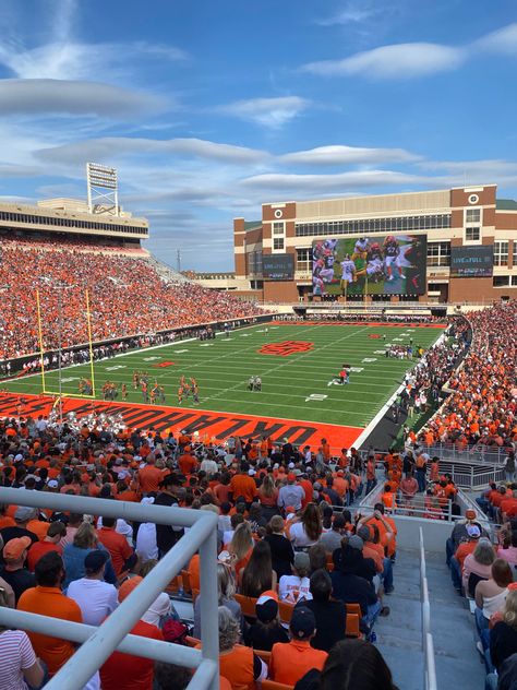 Oklahoma State Football, Osu Cowboys, Go Pokes, Cowboy Aesthetic, College List, College Aesthetic, Oklahoma State Cowboys, Oklahoma State University, Dream College