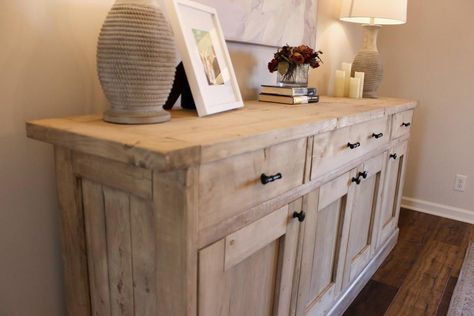 White Oak Sideboard Buffet, Diy Sideboard Buffet, White Oak Sideboard, Sideboard Diy, Light Wood Sideboard, White Sideboard Buffet, Age Wood, Diy Sideboard, Sideboard Styles