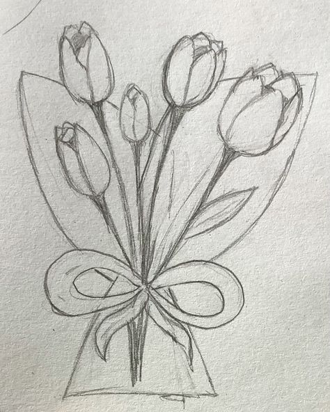 May Drawings Easy, Flowers Drawing With Pencil, Aesthetic Flowers To Draw, Drawing Ideas Aesthetic Painting, Flower Drawing Pencil Sketches, Tulips Art Drawing, Flowers Tulips Drawing, Tulips Drawing Sketch, Tulip Drawing Easy