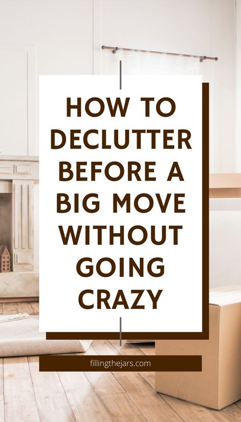 How To Prepare To List Your House, Packing Plan For Moving, Decluttering For Moving, Moving Decluttering Tips, Packing Up Your House Moving Tips, Preparing For Moving, Moving Out Cleaning Hacks, Organizing To Move, Organization For Moving