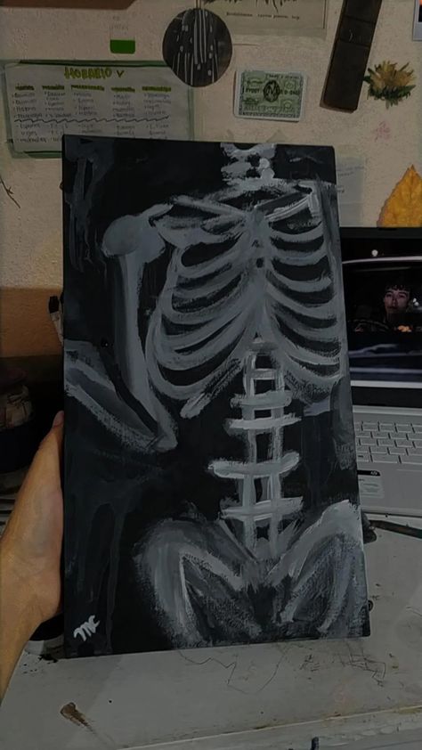 Spooky Painting Ideas Easy, Gothic Canvas Painting, Skeleton Painting Easy, Emo Paintings, Emo Painting Ideas, Emo Painting, Goth Painting, Istoria Artei, Italian Street