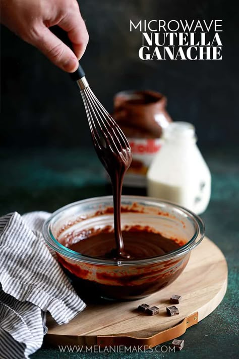 Nutella Sauce, Glaze Sauce, Homemade Nutella Recipes, Nutella Ganache, Chocolate Sauce Recipes, No Bake Oatmeal Bars, Healthy Chocolate Recipes, Homemade Nutella, Ganache Recipe