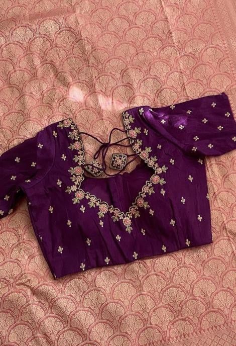 Pattu Blouse Design Models Maggam Work, Back Net Maggam Work Blouses, Blouse Back Neck Designs For Pattu Saree, Maggam Work For Marriage Blouse, Bridal Maggam Blouse Designs Latest, Maggam Work Back Neck Designs, Pastel Blouse Designs, Simple Works On Blouses, Bridal Designer Blouse