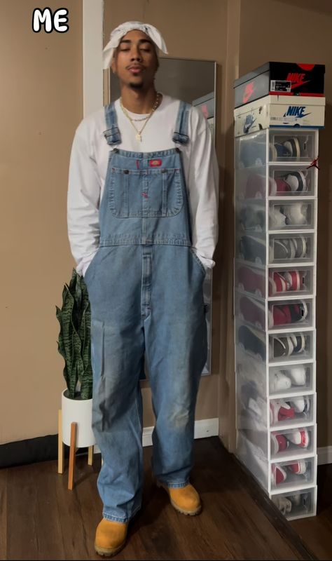 90s Fashion Outfits 1990s Style Men, Black Men’s Overalls Outfit, Overalls Men Fashion Aesthetic, Overalls 90s Outfit, Men’s Overalls Outfit, 90s Mens Style, Mens Overalls Outfits, Overalls Outfit 90s, Overalls Outfit Men