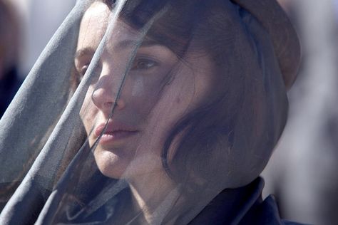 Jackie. Dir. Pablo Larraín (2016) Jackie 2016, Peter Sarsgaard, Greta Gerwig, Toronto Film Festival, Gemma Arterton, Venice Film Festival, Holiday Movie, New Trailers, Natalie Portman