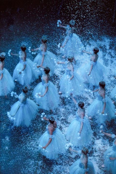 Nutcracker Ballet Aesthetic, Ballet Moodboard, Nutcracker Aesthetic, Ballet Wallpaper, Forever Winter, Ballet Aesthetic, Ballet Posters, New York City Ballet, Ballet Beauty