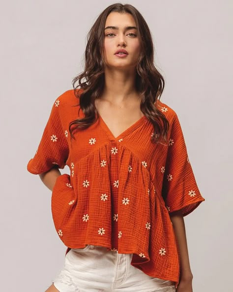 Let your style blossom with our Rust Oatmeal Floral Embroideries Crinkle Gauze Peplum Top. The dainty floral embroidery adds a playful touch to this airy and breezy top. Whether you’re out and about or just chilling, this top will definitely make you stand out! ☀️ www.ullala.ca #shopwithus #shoplocal #didsbury #shopthelook #didsburyboutique #stylehaul #destinationdidsbury #shopdidsbury #wearwhatyouwant #shoplocaldidsbury #ullalaboutique #styleinspo #fashioninspo #boutique #pinterestinspo ... Peplum Top Outfits Indian, Peplum Top Outfits Casual, 2025 Rebrand, Peplum Top Outfits, Creating A Wardrobe, Cotton Short Tops, Cotton Tops Designs, Print Shirts Women, Short Kurtis