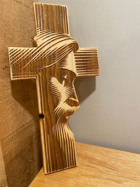 Christmas Laser Projects, Wooden Crosses Handmade, Diy Wood Cross, Wood Crosses Ideas, Wood Cnc Projects, Cross Decorations, Wooden Crosses Diy, Wood Crosses Diy, Wooden Cross Crafts