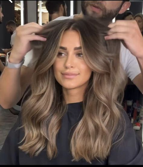 Hazelnut Hair Color Brown Light, Very Subtle Balayage, Light Brown Fall Hair, Short Hair Styles For 2023, Sandy Balayage, Mousy Brown Hair, Hazelnut Hair, Best Short Hair, Light Brunette Hair