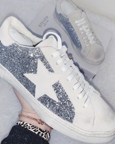 Scuffed Shoes, Star Sneakers, Silver Glitter, Converse Sneaker, Steve Madden, Converse, Ruby, Glitter, Wallet