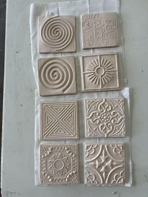 Making Tiles, Ceramic Tile Crafts, Ceramic Wall Art Tiles, Stove Backsplash, Ceramic Tile Art, Ceramic Molds, Bathroom Decorations, Ceramic Texture, Handmade Ceramic Tiles