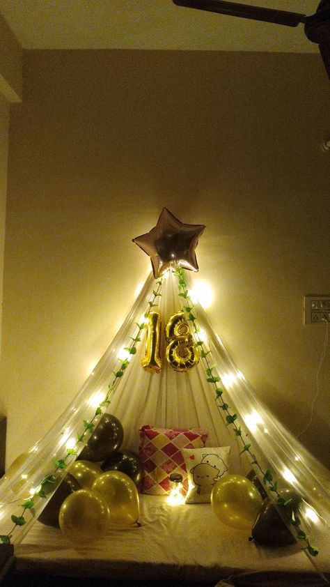 Decoration Idea For 18th Birthday, Tent Decoration For Birthday, Simple Canopy Decoration For Birthday, Bday Tent Ideas, Canopy Ideas For Birthday, Birthday Decor Simple At Home, Simple Home Decoration For Birthday, 18th Birthday Home Decoration Ideas, Surprise Bday Decoration Ideas