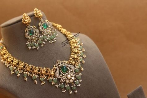 Latest Nakshi Jewellery, Diamond Jewelry Indian, Nakshi Design, Nakshi Jewellery, Indian Diamond Jewellery, Gold Haram, Bridal Necklace Designs, Indian Bridal Jewelry Sets, Diamond Bling