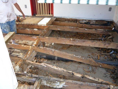 Replacing Rotten Floor Joists Google Search Floorrepair Remodeling Mobile Homes Mobile Home Exteriors Mobile Home Repair [ 360 x 480 Pixel ]