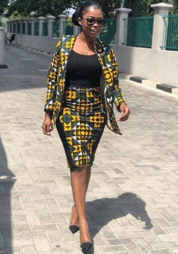 Ankara Skirt Styles, Kitenge Designs, Kitenge Fashion, Ankara Jackets, African Blouses, African Attire Dresses, Skirt Styles, Ankara Tops, Ankara Dress Styles