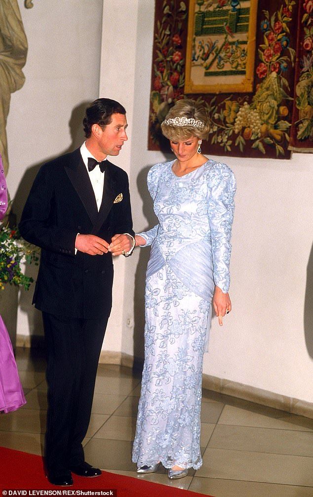 Revealed: Diana and Charles cried together on the day of their divorce ...