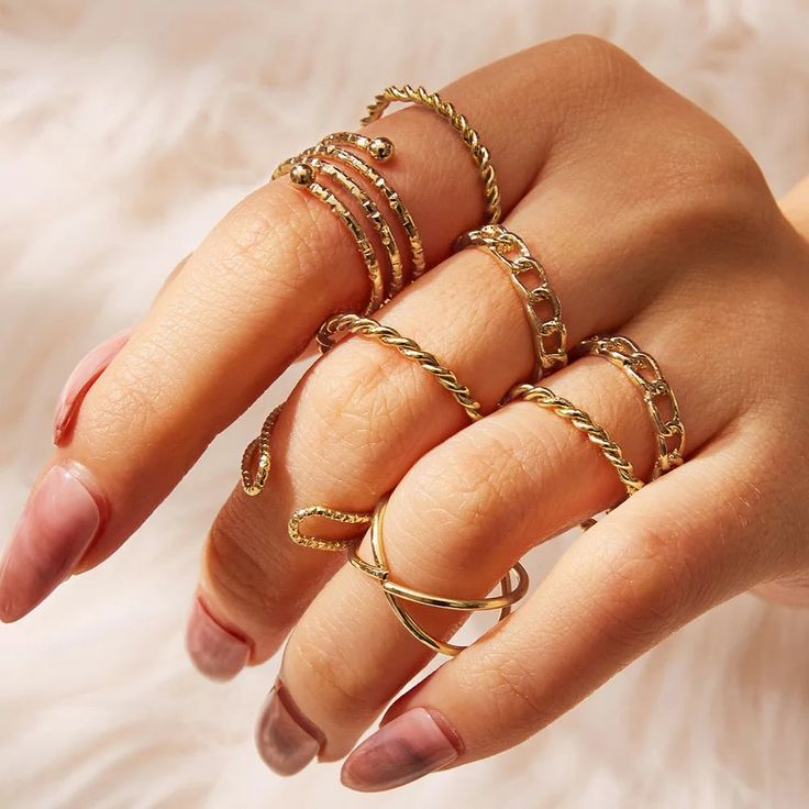 44311140172006 Rings Set For Women, Wedding Charm, Gold Rings Simple, Gold Color Ring, Layered Rings, Jewelry Photoshoot, Heart Shaped Rings, Geometric Ring, Boho Accessories