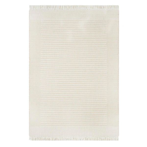 a white rug with fringes on the top and bottom of it, against a white background